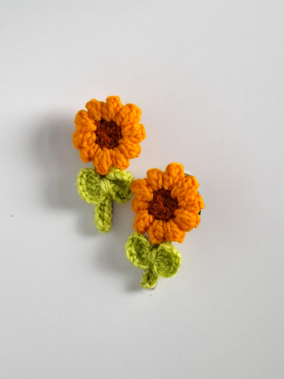 Sunflower Crochet Hair Pin – Handcrafted Bloom by Tiny Prets UK